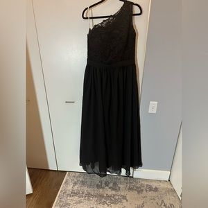 One shoulder black dress